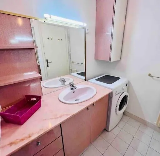 L'eden : 4 Prs, Clim, Parking,300 M Des Plages Daire *